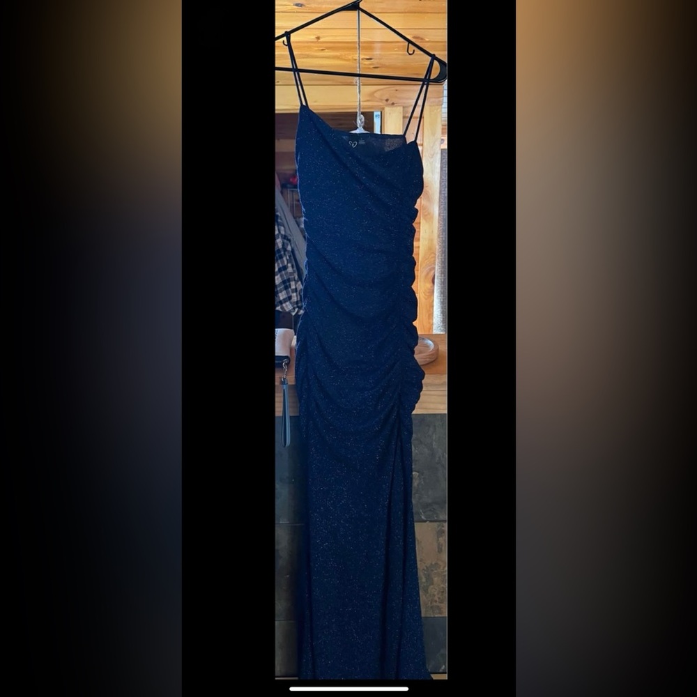 Windsor Midnight Blue Sparkle Maxi Dress perfect for prom/dances or weddings